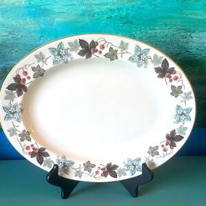 Royal Doulton "Camelot" TC1016 Oval Serving Platter